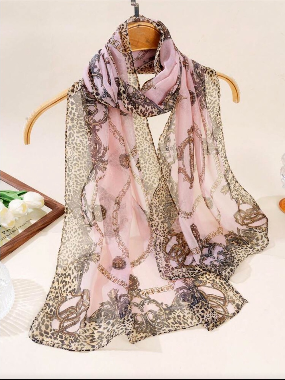 Elegant Pink Chain & Leopard Print Women's Scarf